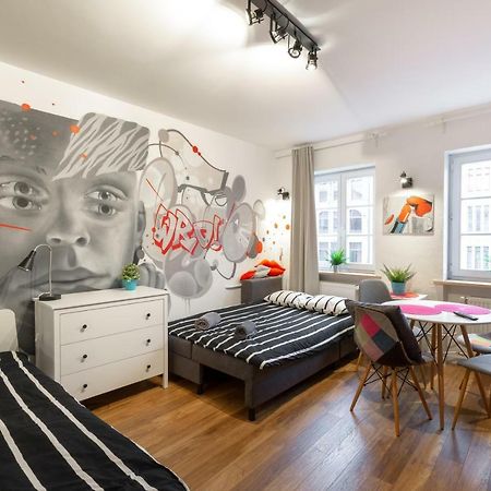 Appartement Lipstick House Rynek à Wrocław Extérieur photo